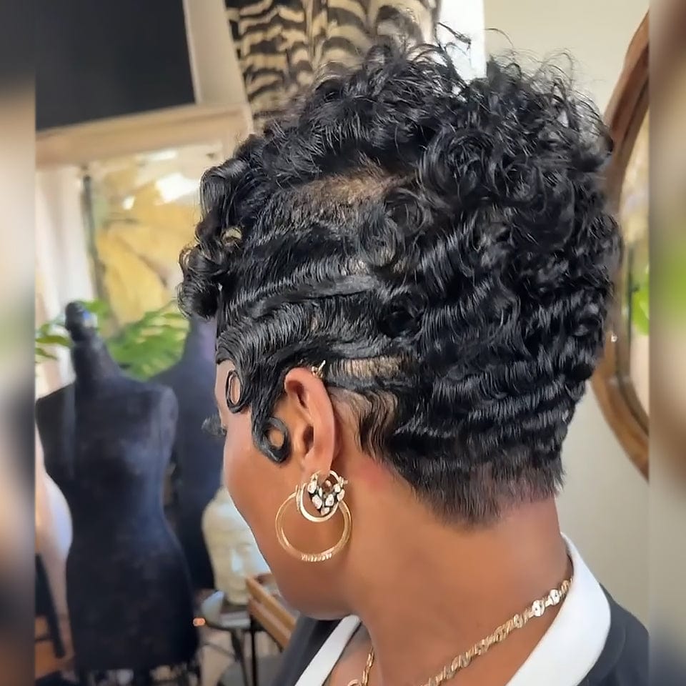 Ailuxy Édition Limitée perruque la perfection identique à la photo