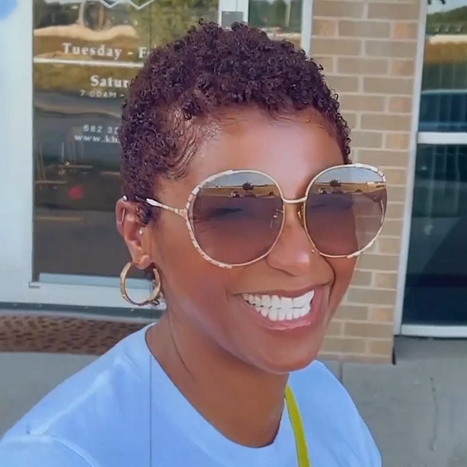 Ailuxy perruque lace 13x4 Perruque courte Boucle 99J personnalisée