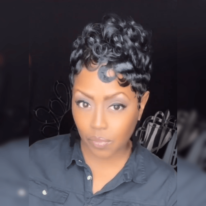 AILUXY  perruque courte en dentelle ondulée sexy