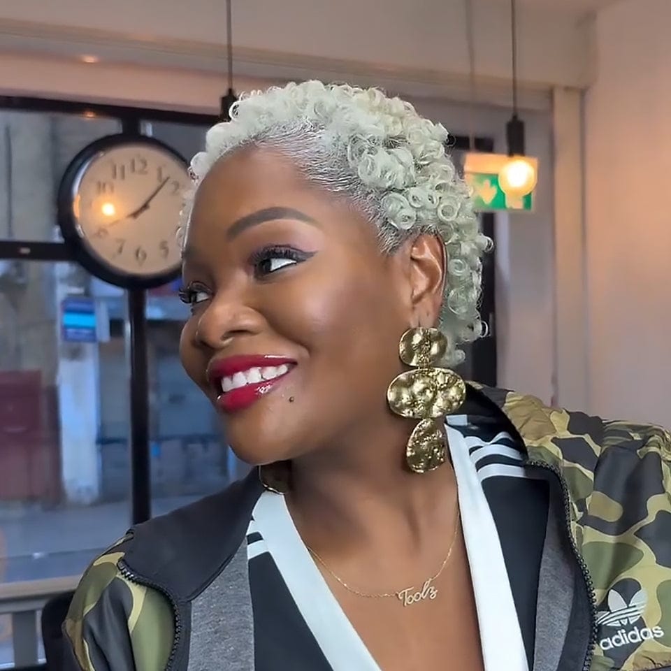 Ailuxy  Perruque Lace 13X4 couleur #60 Perruques couleurs vives afro