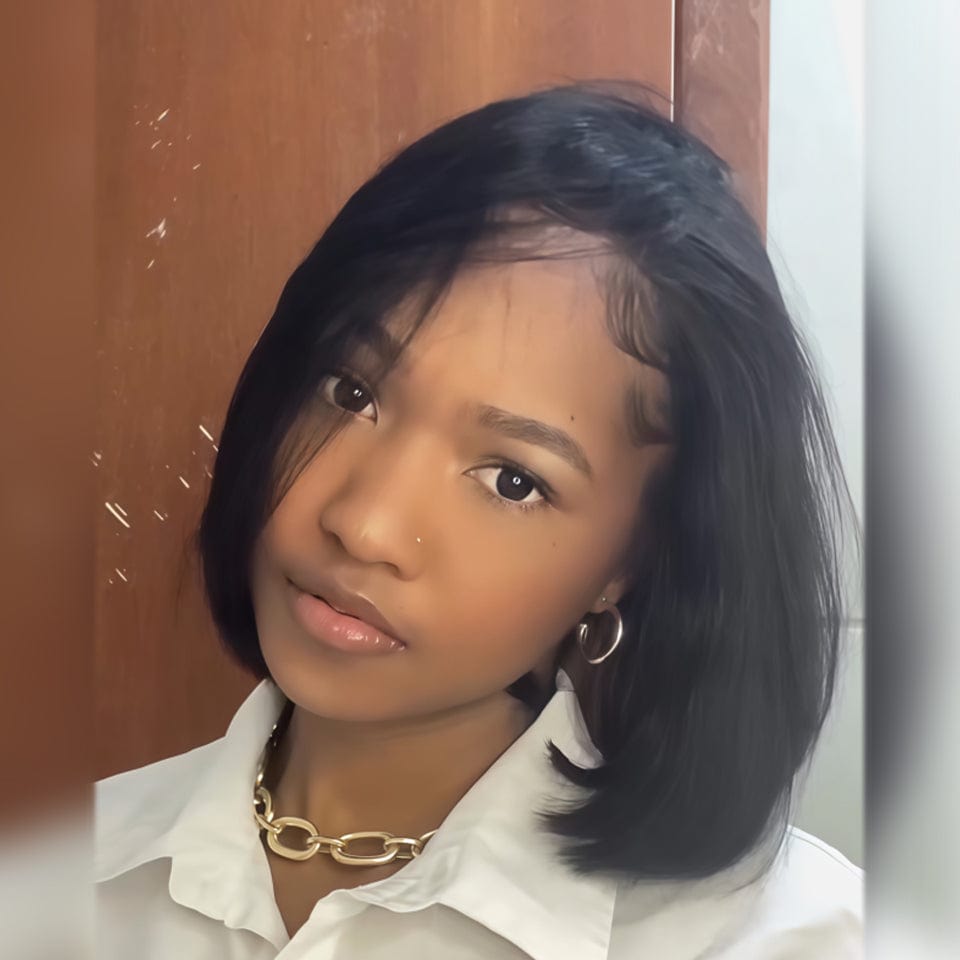 AILUXY 13x4 Lace Frontal Perruque Lisse Noir Perruque Légère pour Été : Respirable et Stylish