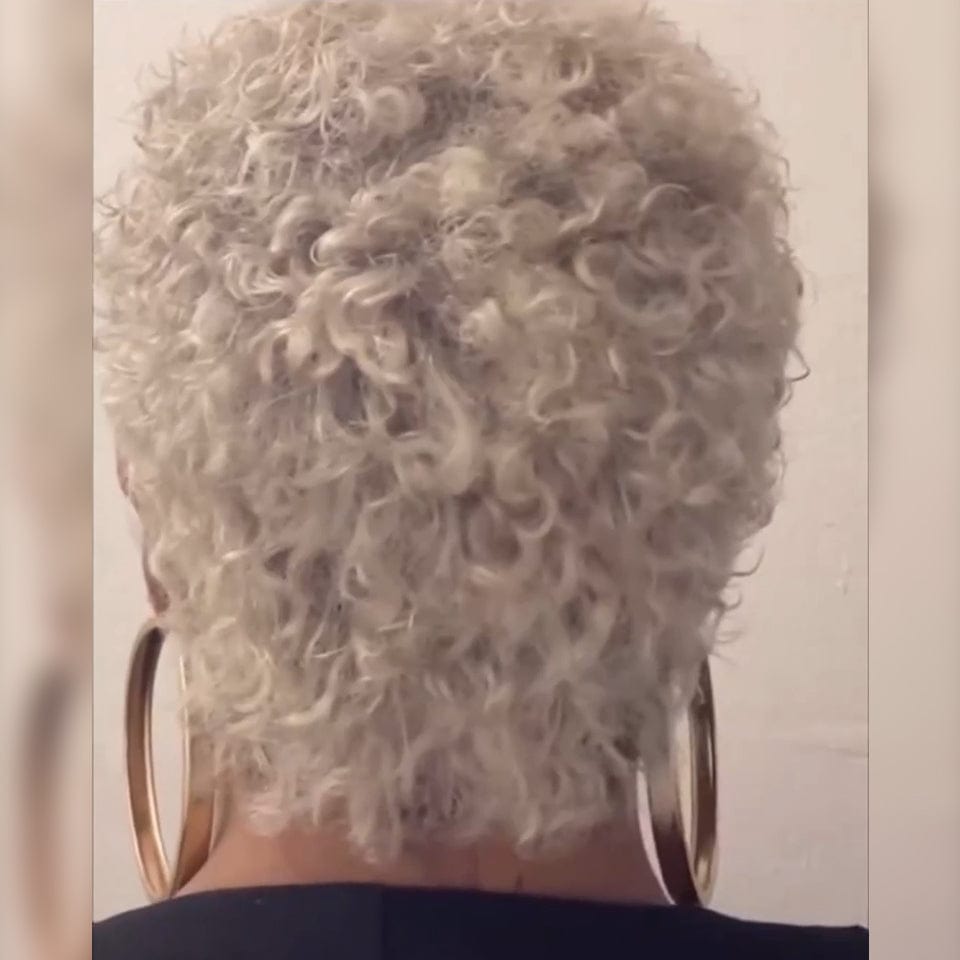 Ailuxy  Perruque Lace 13X4 couleur #60 identique à l'image