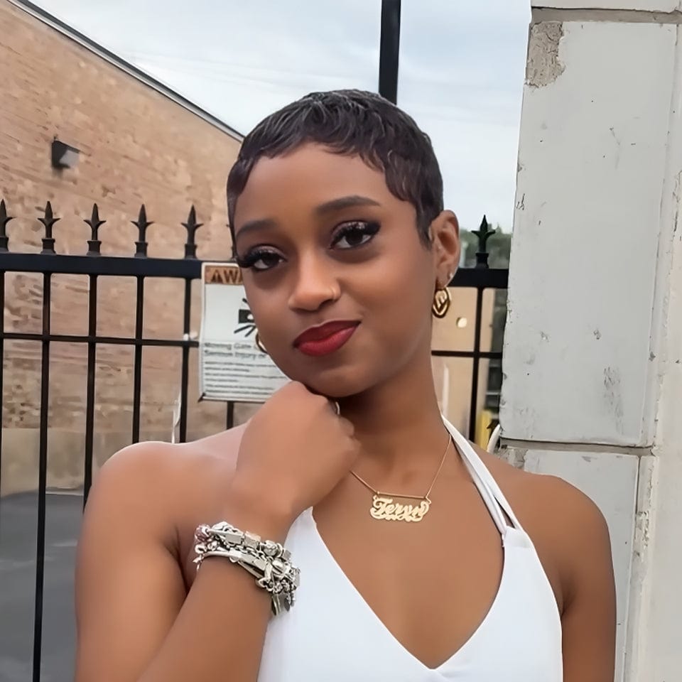 ailuxy-hair-100%-human-hair-pixie-wig-frontal view