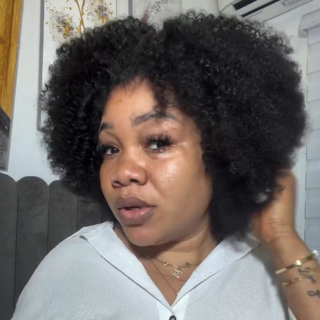 ailuxyhair-fr AILUXY 13x4 Lace Frontal Des boucles afro volumineuses sans effort Afro parfait