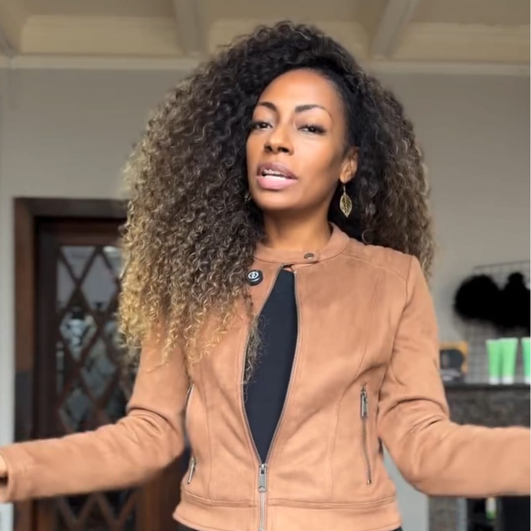 ailuxyhair-fr AILUXY  Perruque Ombrée Cheveux Humains à Petites Boucles à la Mode Avec 13x4 Lace Frontal