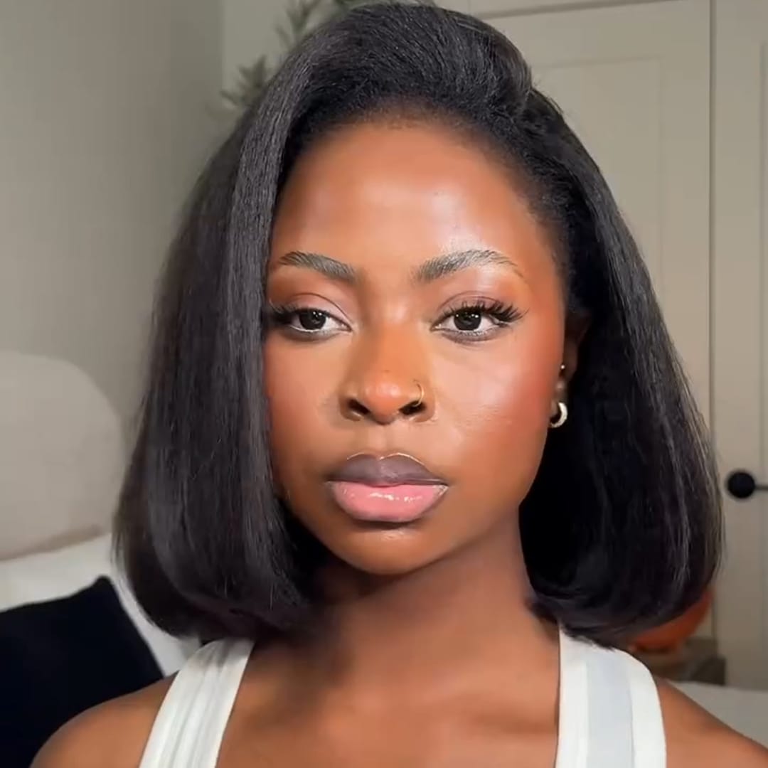 ailuxyhair-fr Identique à la photo AILUXY Perruque Bob Kinky Lisse Noir Naturel | Part Latérale, Effet Naturel, Pour Toutes Occasions