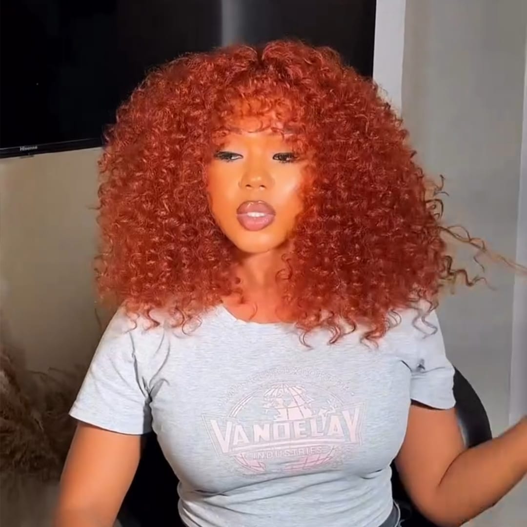 ailuxyhair-fr Identique à la photo AILUXY Perruque Bouclée Frange Couleur Cuivré Vibrant, Style Afro Moderne et Éclatant