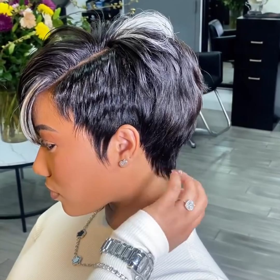 ailuxyhair-fr Perruque Coupe Pixie Identique à la photo AILUXY Perruque Courte Pixie avec Mèche Blonde, Style Élégant et Naturel