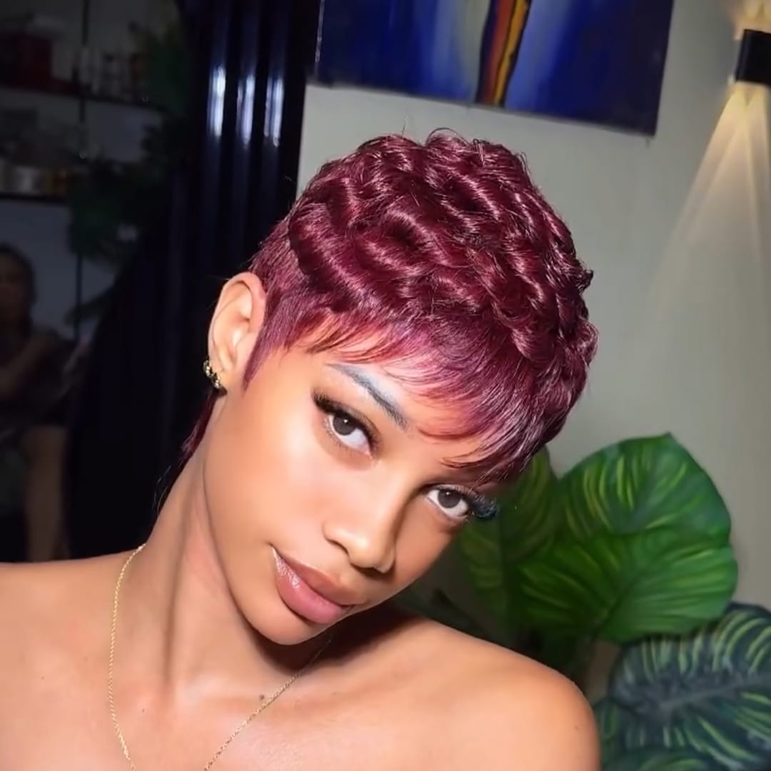 ailuxyhair-fr Perruque Coupe Pixie Identique à la photo AILUXY Perruque Pixie Ondulée Bordeaux Avec Frange | Effet Naturel Immédiat